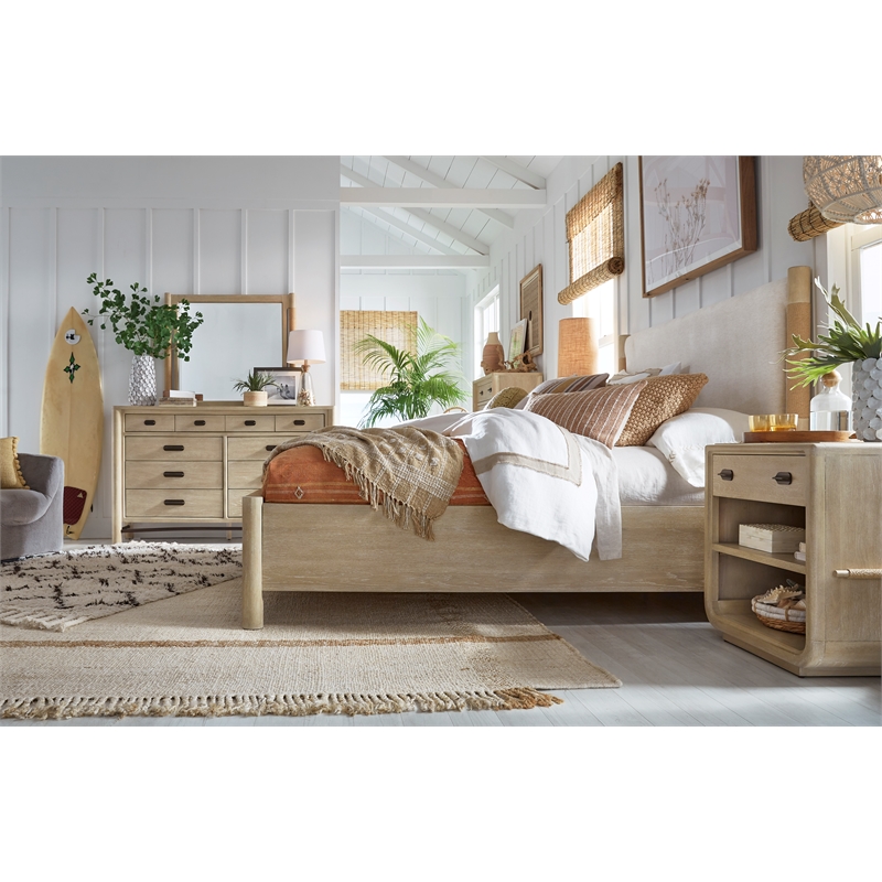 Bowery Hill 9-Drawer Bedroom Dresser in Sanibel Brown With Dark Bronze