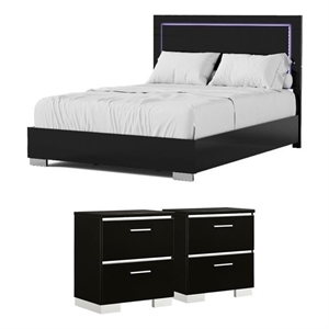 Bowery Hill Bedroom Set with 2 Nightstands and Queen Bed in Black