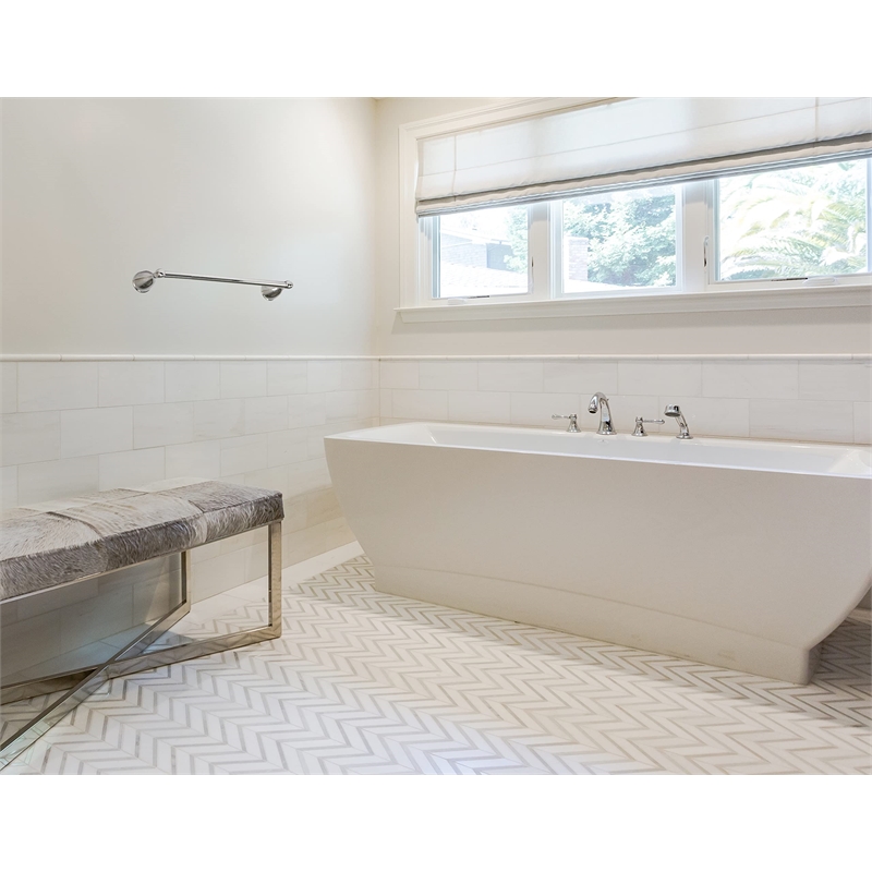 Bowery Hill Stainless Steel Towel Bar in Polished Chrome 18 Inch