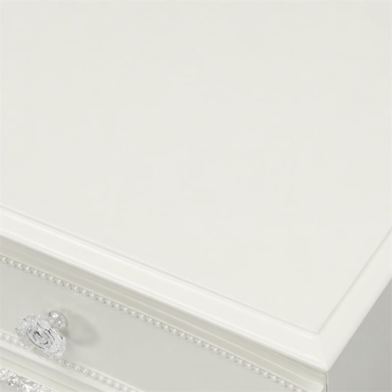 Bowery Hill Transitional 6-Drawer Wood Dresser in Ivory Finish