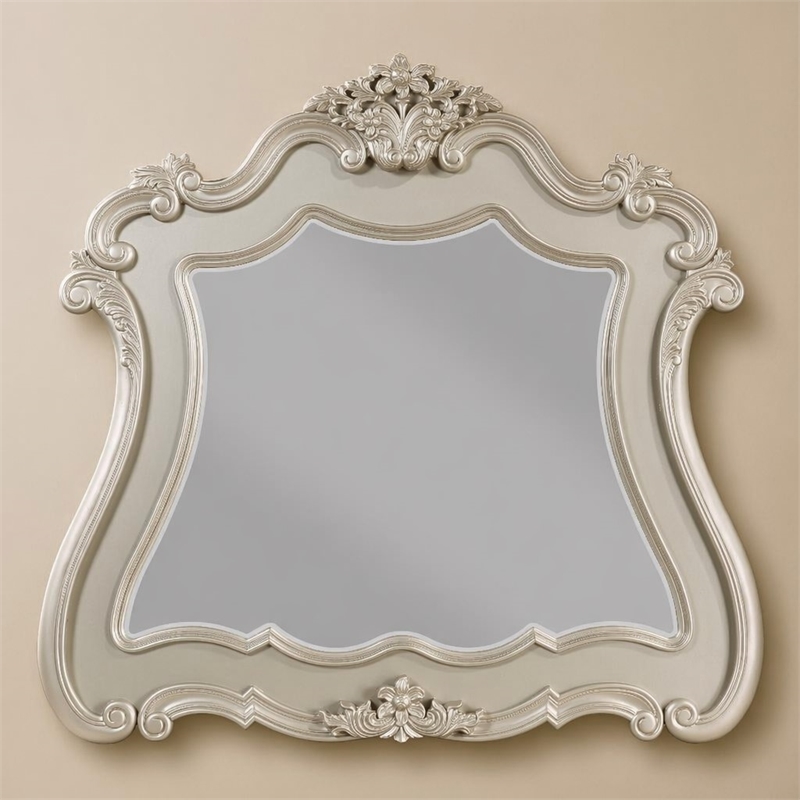 Bowery Hill Wooden Transitional Mirror with Scalloped Edges in Champagne