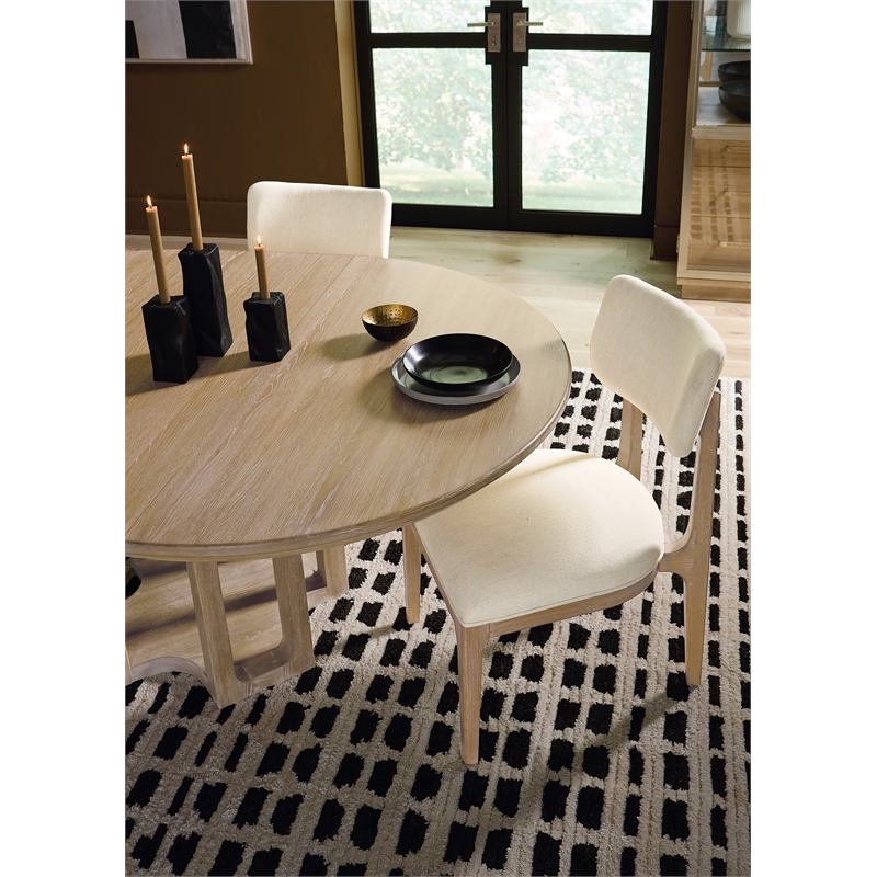 Bowery Hill Round Dining Table with 18in Leaf in Natural Wood