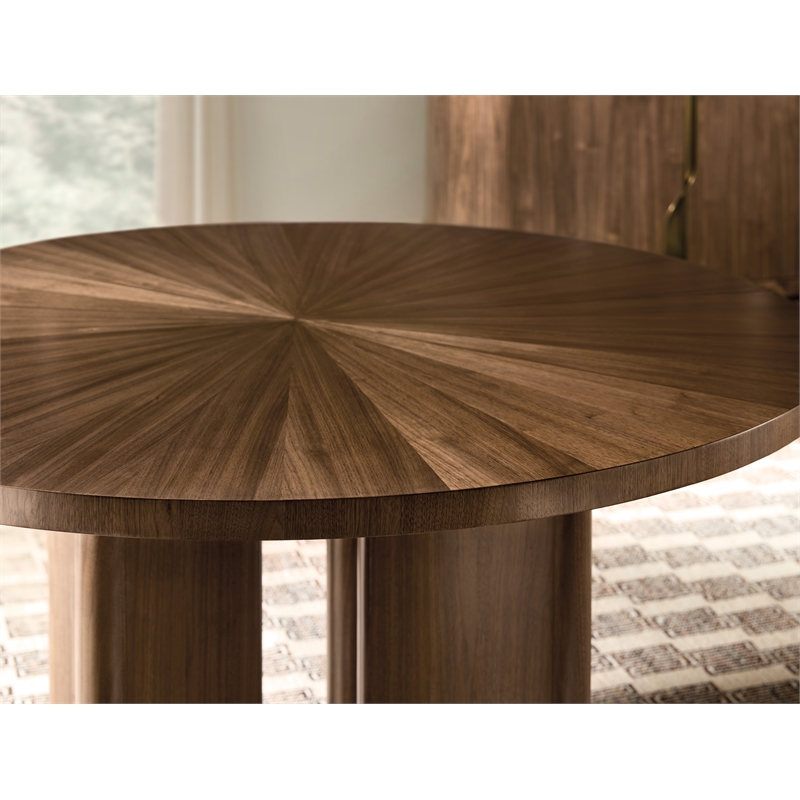Bowery Hill Round Dining Table with 20in Leaf in Medium Wood