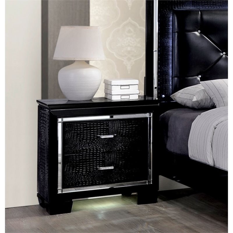 Bowery Hill Solid Wood 2-Drawer Nightstand in Black