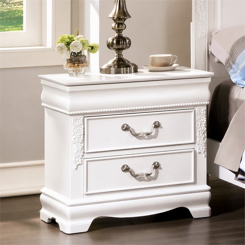 Bowery Hill Transitional 2-Drawer Nightstand with USB Port in White