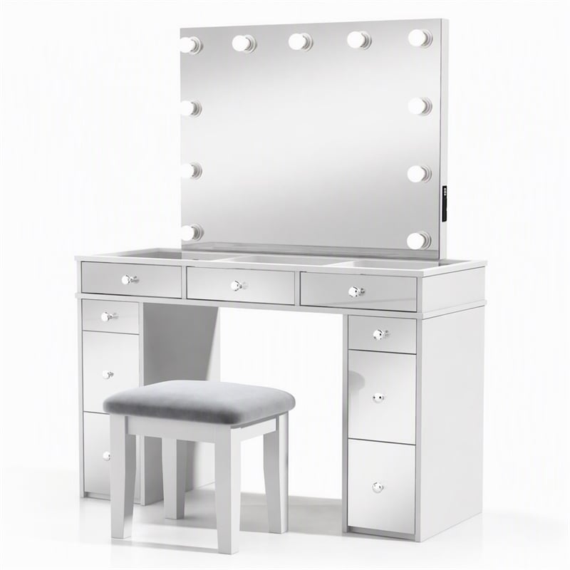 Bowery Hill Solid Wood 3-Piece Vanity Set with USB in White Finish