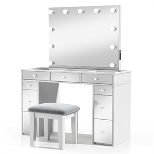 Bowery Hill Solid Wood 3-Piece Vanity Set with USB in White Finish