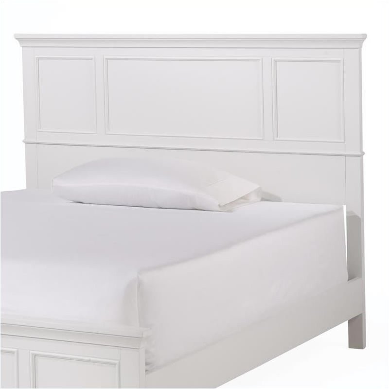 Pemberly Row Queen Panel Bed in White Finish