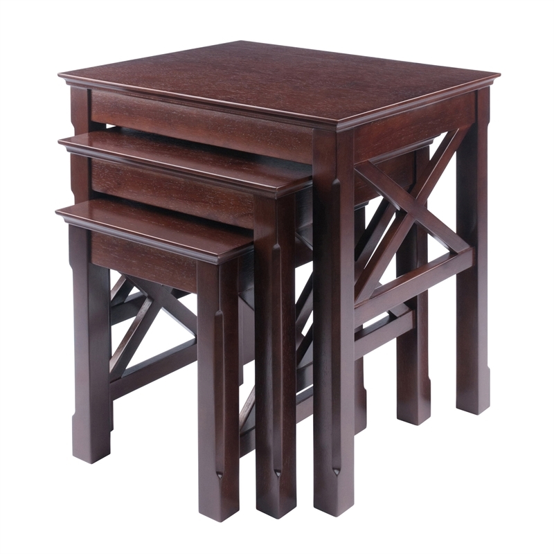 Pemberly Row 3-Piece Transitional Solid Wood Nesting Table in Cappuccino