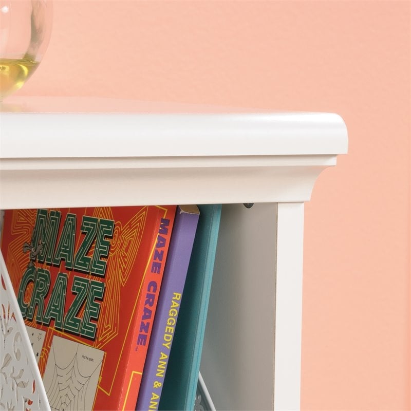 Pemberly Row Traditional Engineered Wood Bookcase/Footboard in White