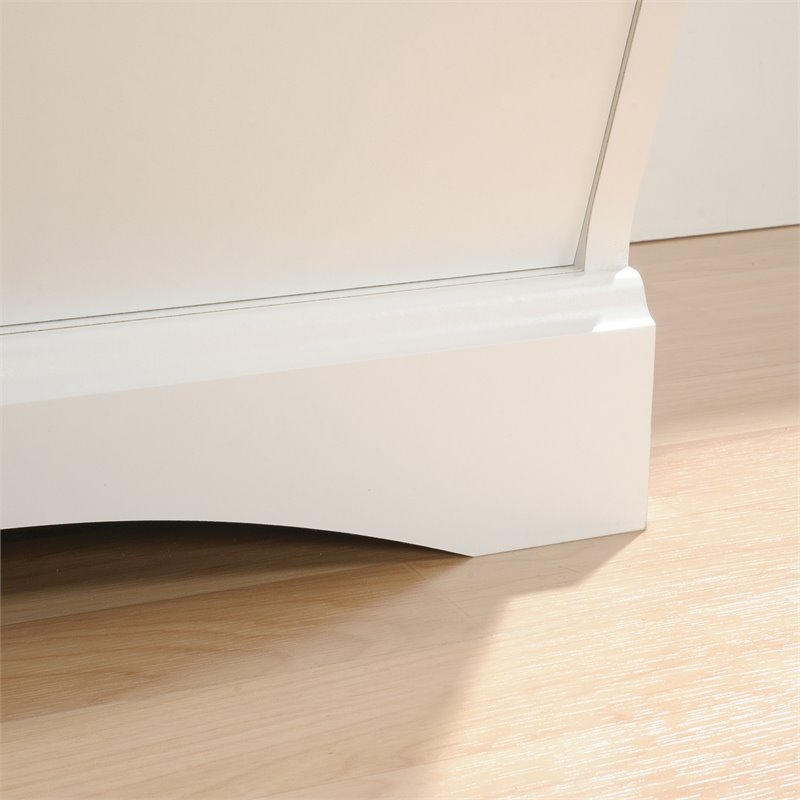 Pemberly Row Traditional Engineered Wood Bookcase/Footboard in White