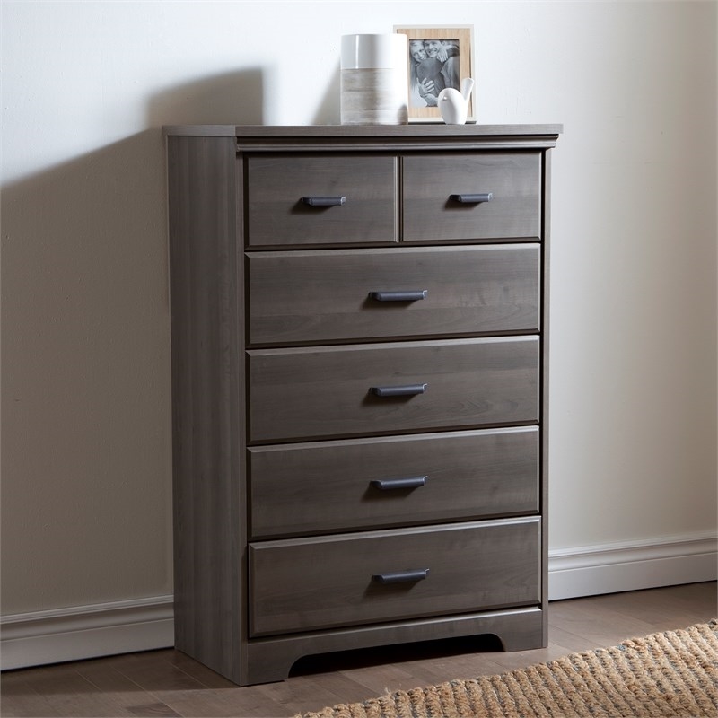 Pemberly Row 5-Drawer Chest in Gray Maple