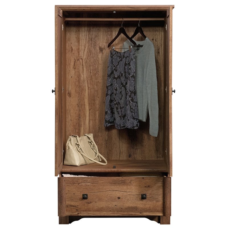 Pemberly Row Traditional Engineered Wood Bedroom Armoire with Garment Rod in Oak