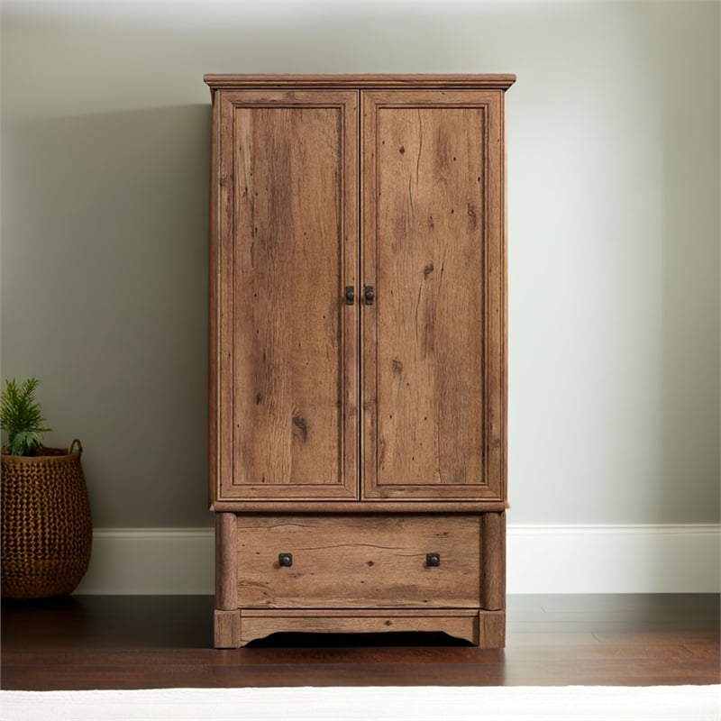 Pemberly Row Traditional Engineered Wood Bedroom Armoire with Garment Rod in Oak