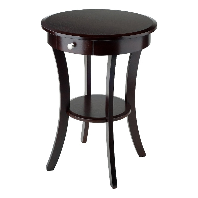 Pemberly Row Round Traditional Solid Wood Accent End Table in Cappuccino