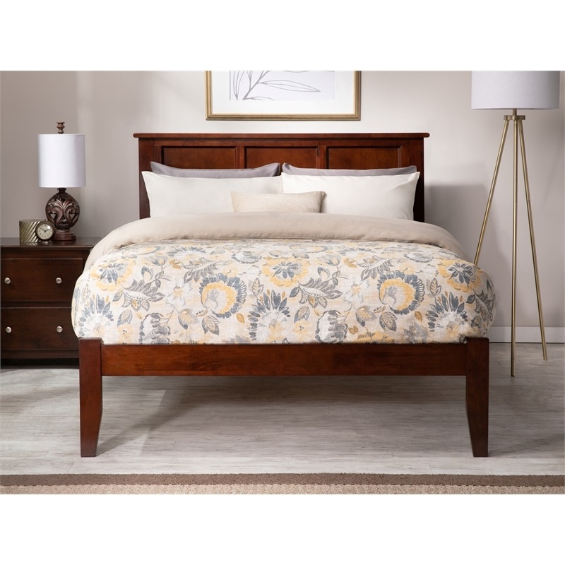 Pemberly Row Madison King Solid Wood Platform Bed in Walnut
