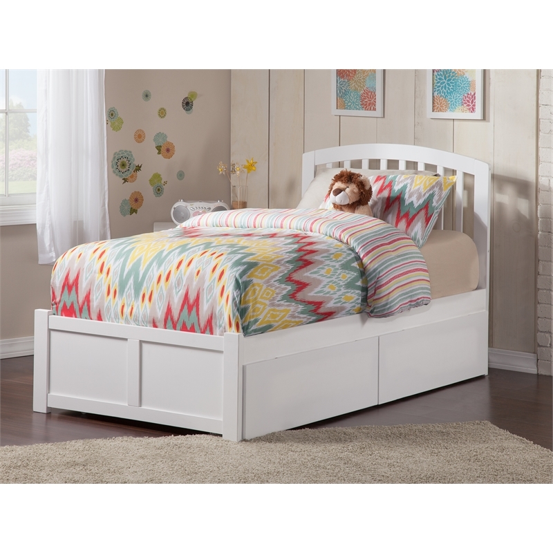 Pemberly Row Richmond Twin Wood Platform Bed and Storage Drawers in White