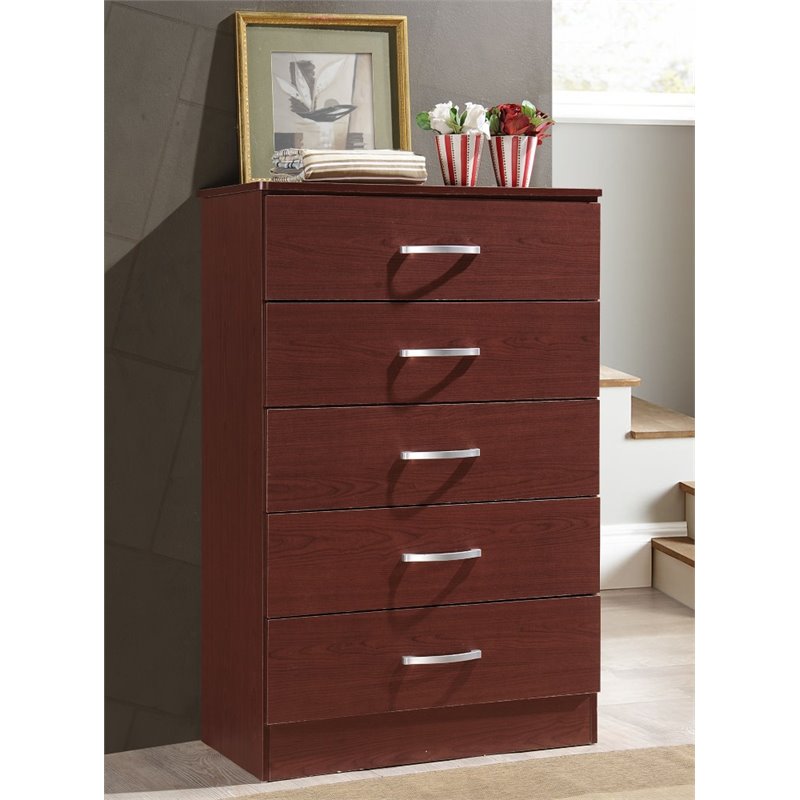 Pemberly Row Contemporary Wood 5 Spacious Drawers Chest in Mahogany
