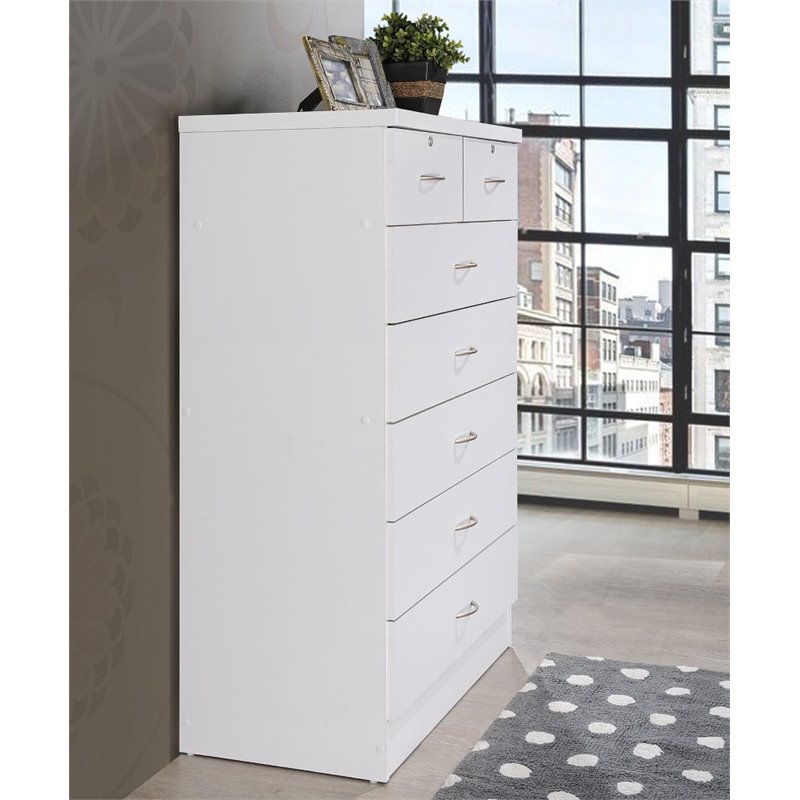 Pemberly Row Contemporary 7 Spacious Drawer Wood Chest in White