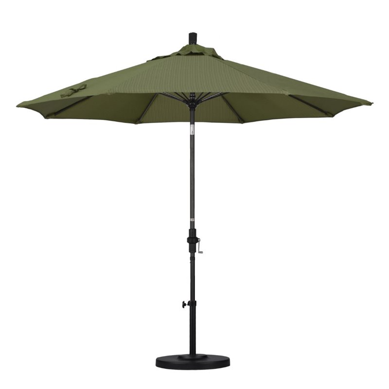 Pemberly Row Skye 9' Black Patio Umbrella in Olefin Terrace Fern
