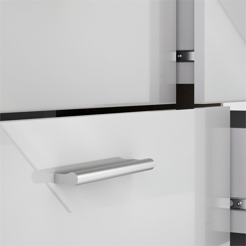 Pemberly Row Modern Engineered Wood 8 Drawer Double Dresser in Oak