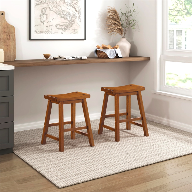 Pemberly Row Solid Wood Bar Stool Chair Set of 2 in Oak -Saddle Seat & Footrest