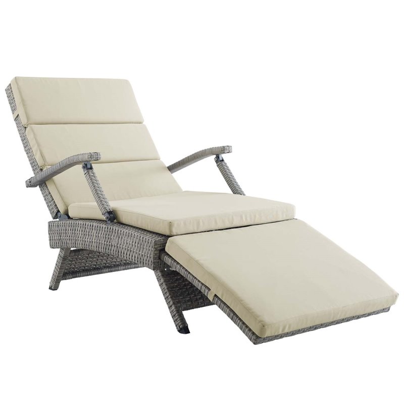 Pemberly Row Modern Wicker / Rattan Patio Lounge Chair in Beige