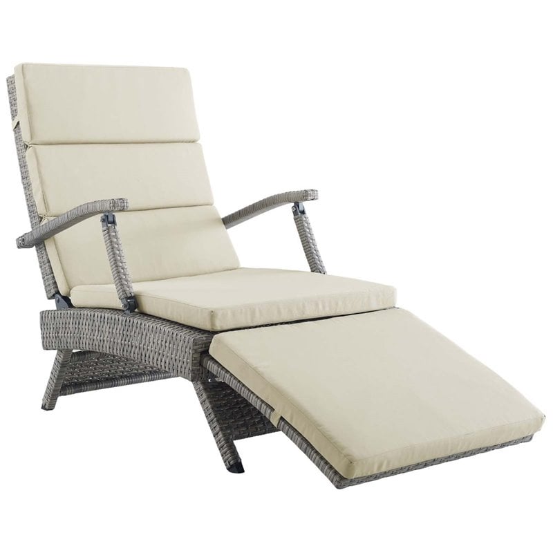 Pemberly Row Modern Wicker / Rattan Patio Lounge Chair in Beige