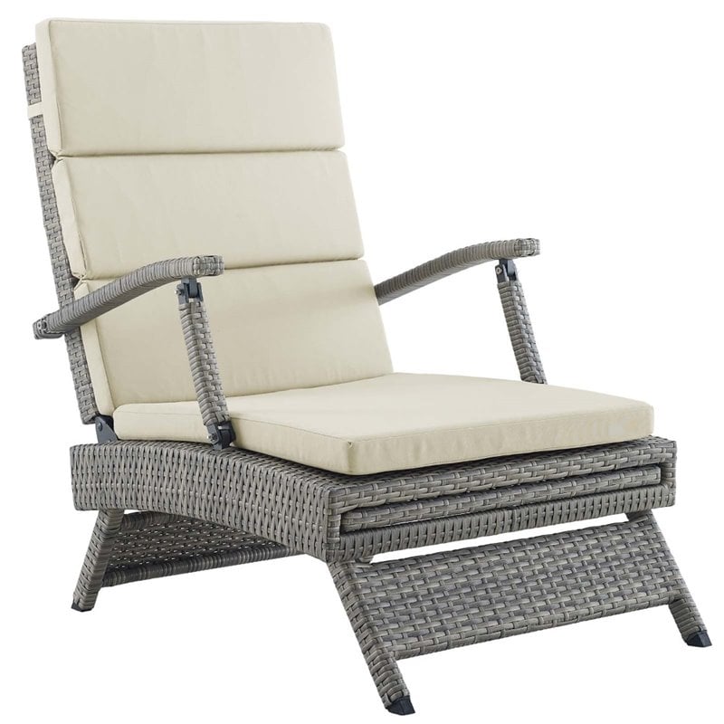 Pemberly Row Modern Wicker / Rattan Patio Lounge Chair in Beige