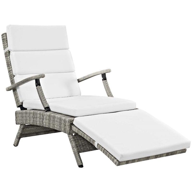 Pemberly Row Modern Wicker / Rattan Patio Lounge Chair in White