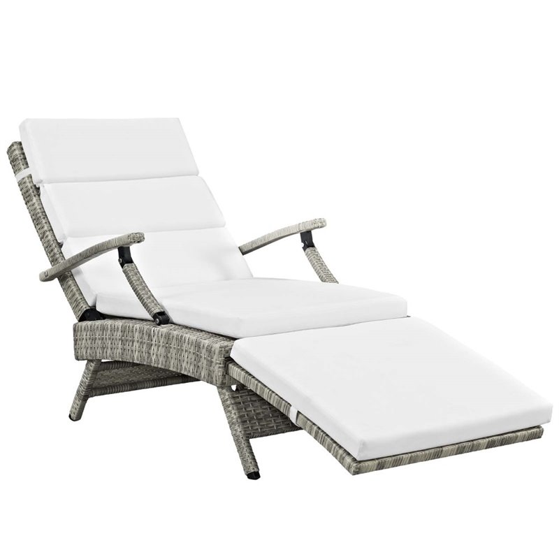 Pemberly Row Modern Wicker / Rattan Patio Lounge Chair in White