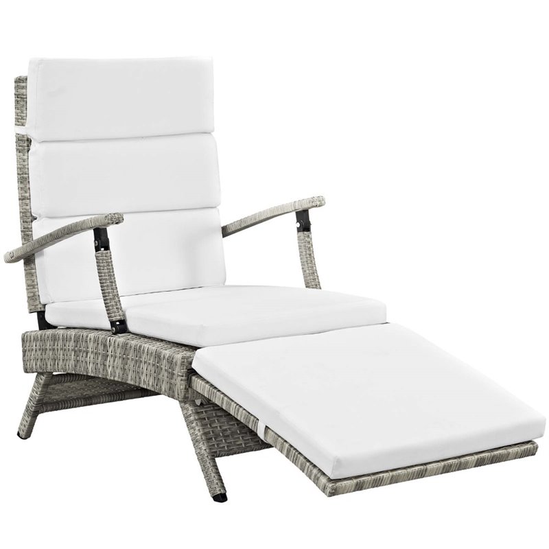 Pemberly Row Modern Wicker / Rattan Patio Lounge Chair in White