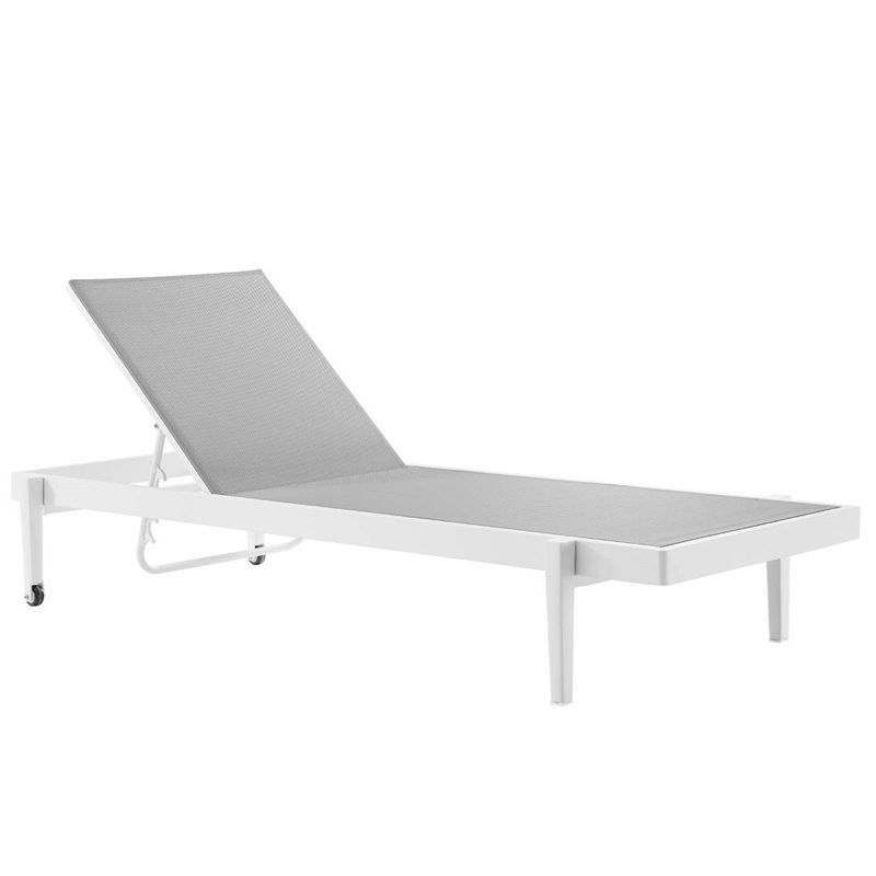 Pemberly Row  Patio Aluminum Chaise Lounge Chair in White Gray (Set of 4)
