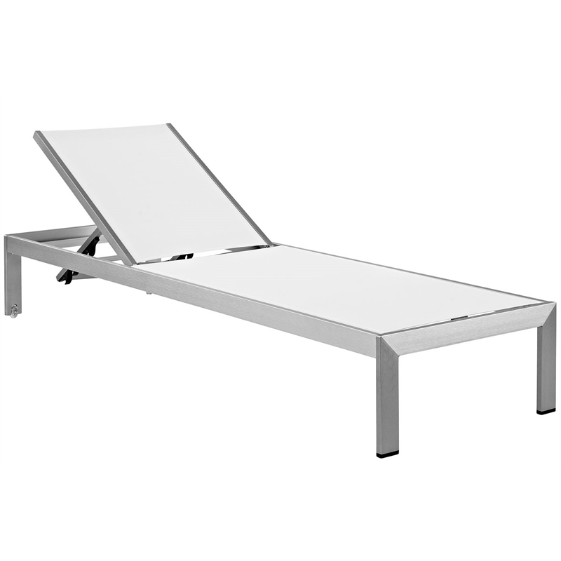Pemberly Row Modern Aluminum Patio Chaise Lounge Set in Silver/White (Set of 6)