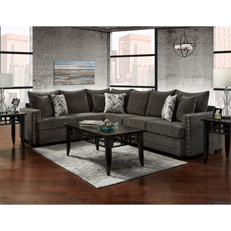Pemberly Row Sectional with Accent Pillows in Gray