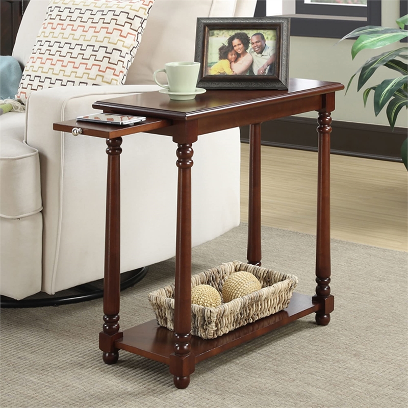 Pemberly Row Traditional Wood End Table with Bottom Shelf in Mahogany