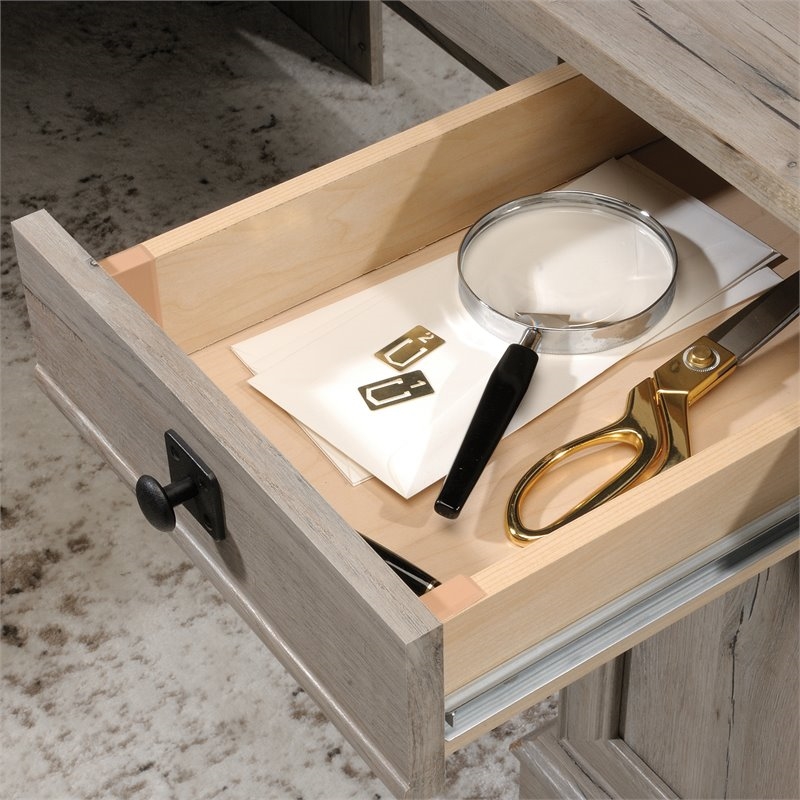 Pemberly Row L-shaped Contemporary Engineered Wood Computer Desk in Split Oak