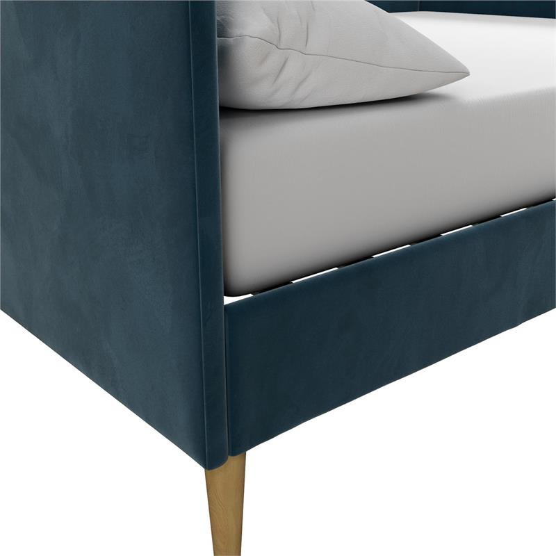 Pemberly Row Mid-Century Velvet Upholstered Daybed Full Size in Blue
