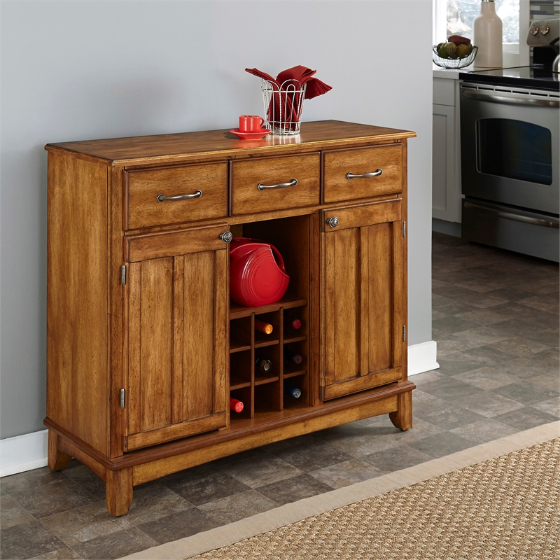 Pemberly Row Modern 3 Drawer Hardwood Cottage Buffet in Oak