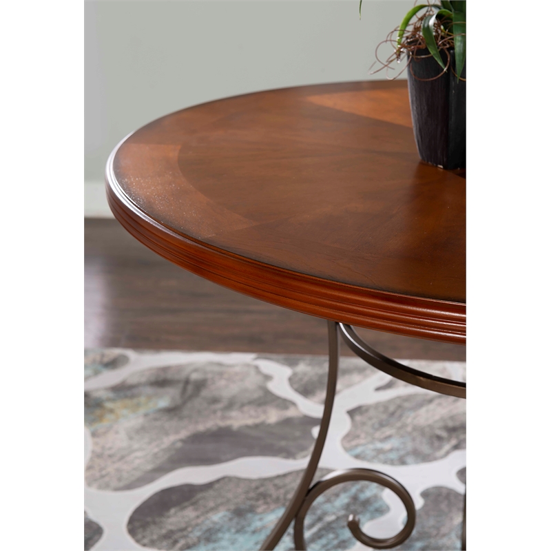 Pemberly Row Traditional 42