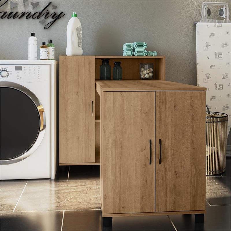 Pemberly Row Transitional Engineered Wood Hobby and Craft Desk in Natural
