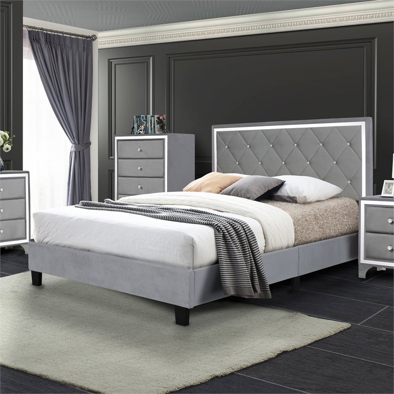 Pemberly Row Modern Velvet Upholstered Queen Platform Bed in Gray