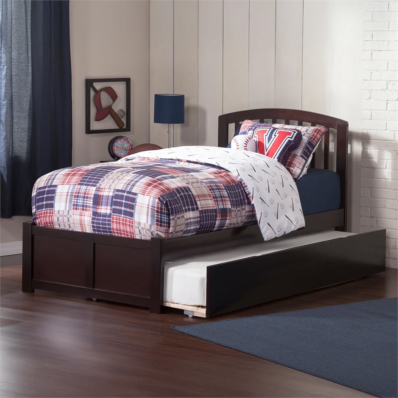 Pemberly Row Richmond Full Wood Platform Bed and Twin Trundle in Grey