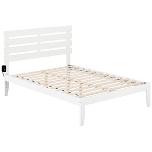 Pemberly Row Farmhouse Wood Full Bed with USB Charging Station in White