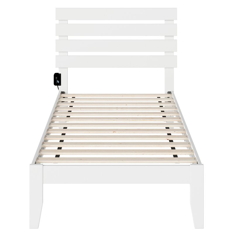 Pemberly Row Farmhouse Solid Wood Twin Bed in White Finish