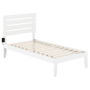 Pemberly Row Farmhouse Solid Wood Twin Bed in White Finish