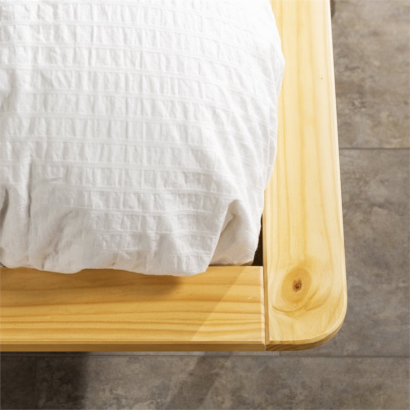 Pemberly Row Modern Solid Wood Queen Spindle Bed with Tapered Legs in Light Oak