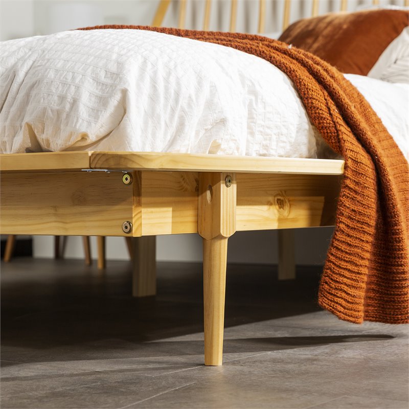 Pemberly Row Modern Solid Wood Queen Spindle Bed with Tapered Legs in Light Oak