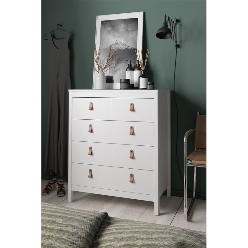 Pemberly Row Modern 5-Drawer Engineered Wood 2 Types Handles Chest in White