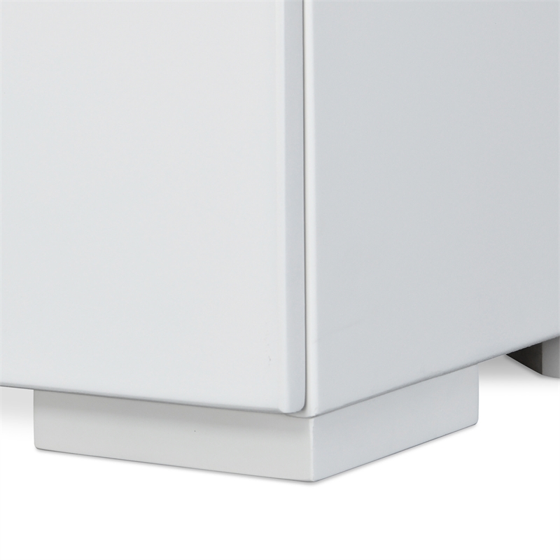 Pemberly Row Modern / Contemporary Belmont 3 Drawer Nightstand White